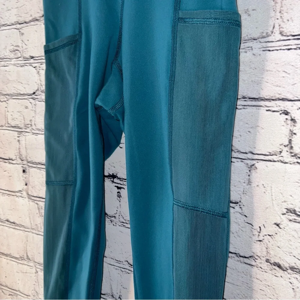 Universal Standard NWT Cropped Mesh Leggings Mid Rise Teal Color Size‎ XS